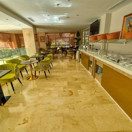 Mf Hotel Oran Bir El Djir Esterno foto