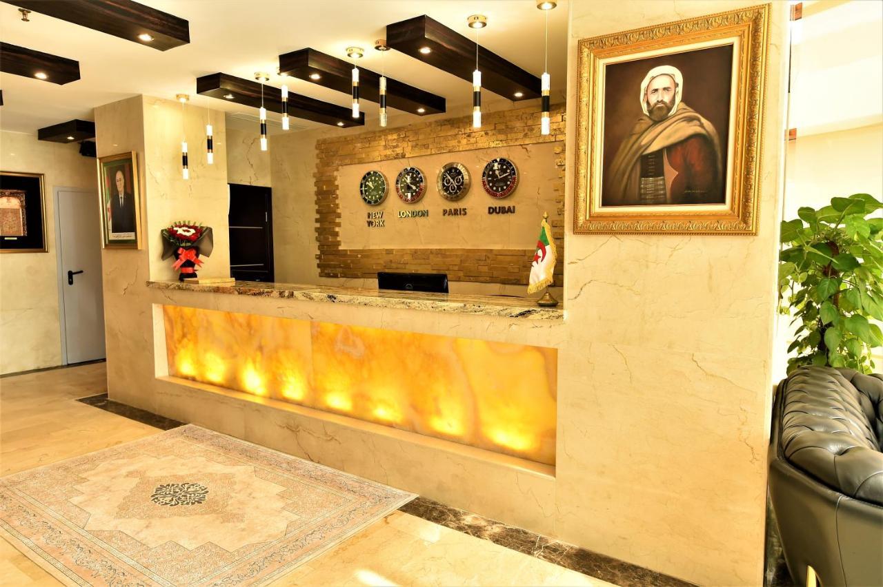 Mf Hotel Oran Bir El Djir Esterno foto