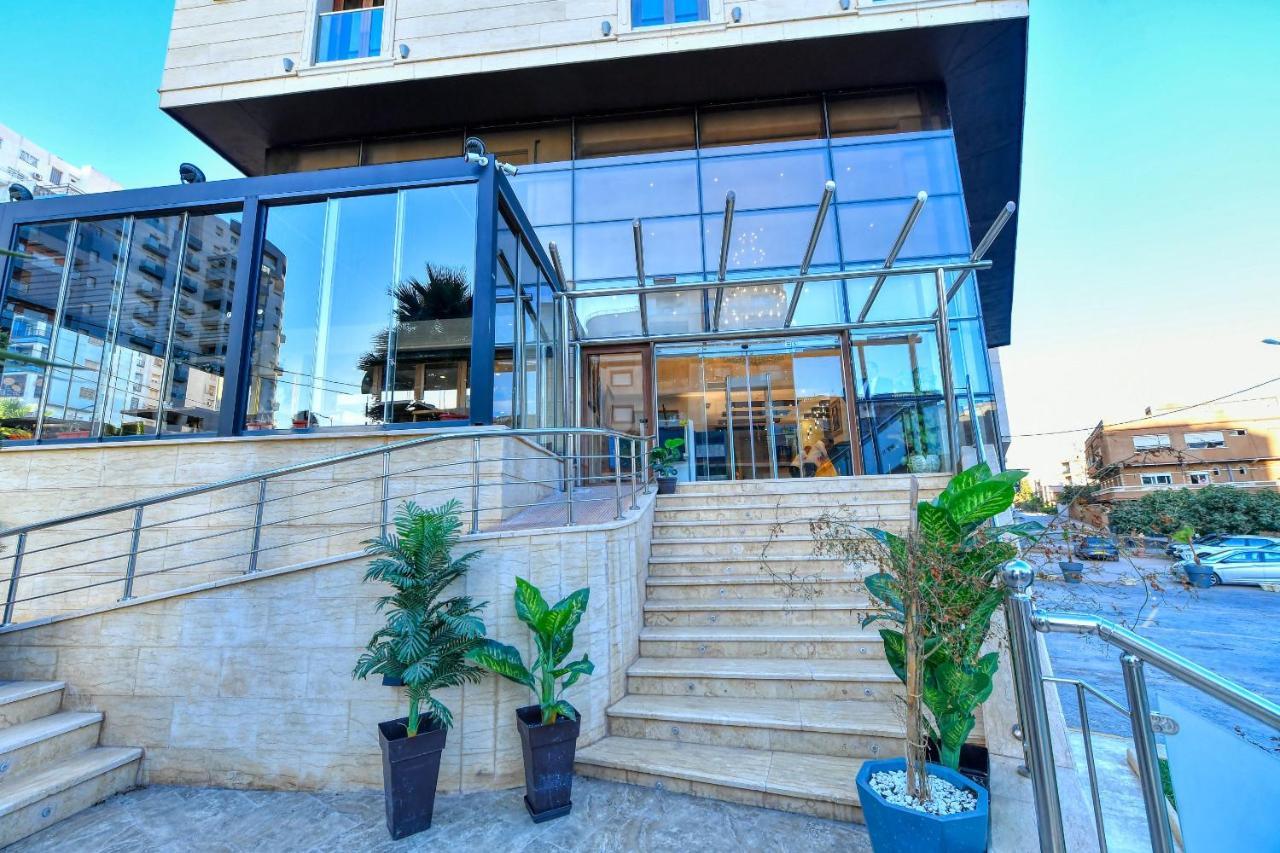 Mf Hotel Oran Bir El Djir Esterno foto